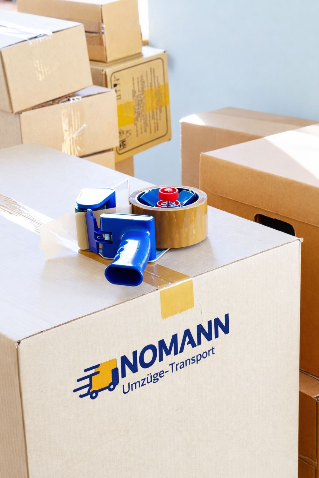 Demontage, Transport und passgenaue Montage von Küchen und Möbeln.